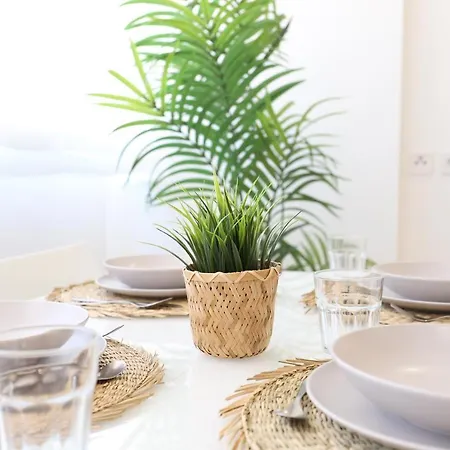 Familiar, Luminoso Y Mediterraneo By Hometels Apartment Puerto de Sagunto